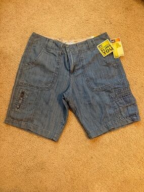 Lee Women's Light Blue Cargo Shorts with Pocket Details